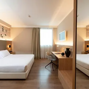 4* فندق نيو