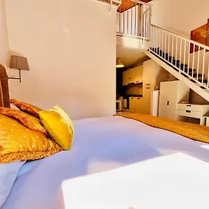  Apartment Falcone 22 Italy