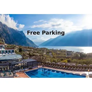 4* فندق Aria Life
