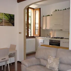 Serbelloni 20 Apartment